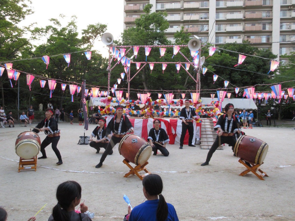kirin_daiko's tweet photo. ☀️８月 練習予定☀️

9（日）18:00〜20:00
16（日）9:00〜12:00
23（日）13:00〜15:30
※ 30（日）は練習なし
場所…つくし野コミュニティホール（我孫子市つくし野3-22-5 旧商店街２階）

🔰体験入部　受付中です！
🔰中学１年生〜40代まで🆗
🔰初心者大歓迎👍

#つくし野夏祭り  #和太鼓 #我孫子 https://t.co/5bAEeSuGuJ