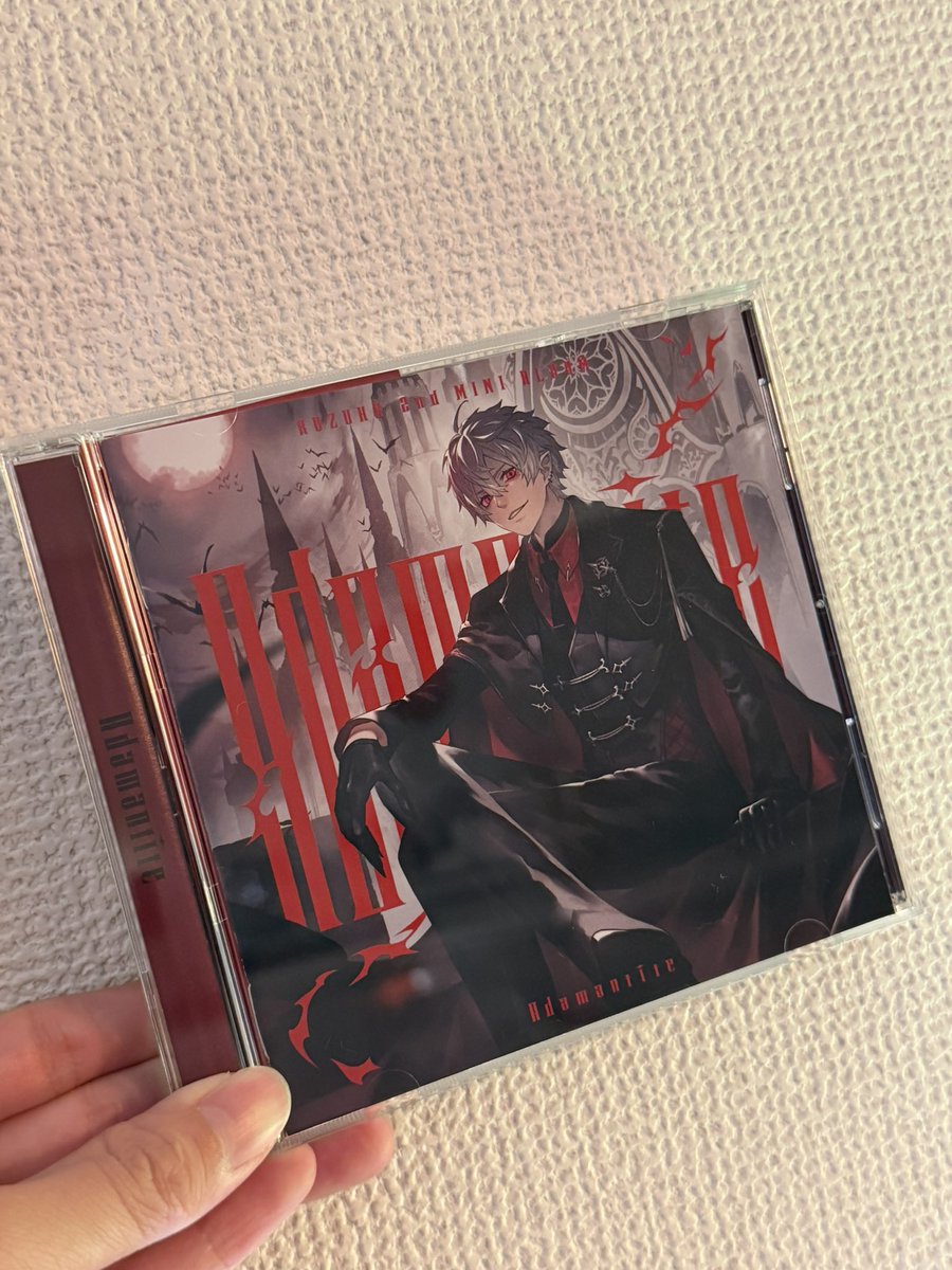 a_wgo9's tweet photo. 葛葉のアルバム買っちゃった🎲
そしてちゃっかりライブ申し込みした https://t.co/7A6xp9x9bk