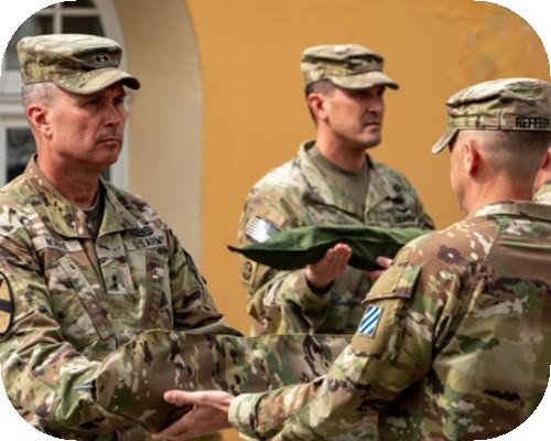 Globalsurv's tweet photo. @IranObserver0 Pentagon Withdraws US Forces From Bahrain and Kuwait Bases due to Iranian Strikes.
The troops are reportedly being transferred to Israel and Europe. https://t.co/kfq60M3ec0