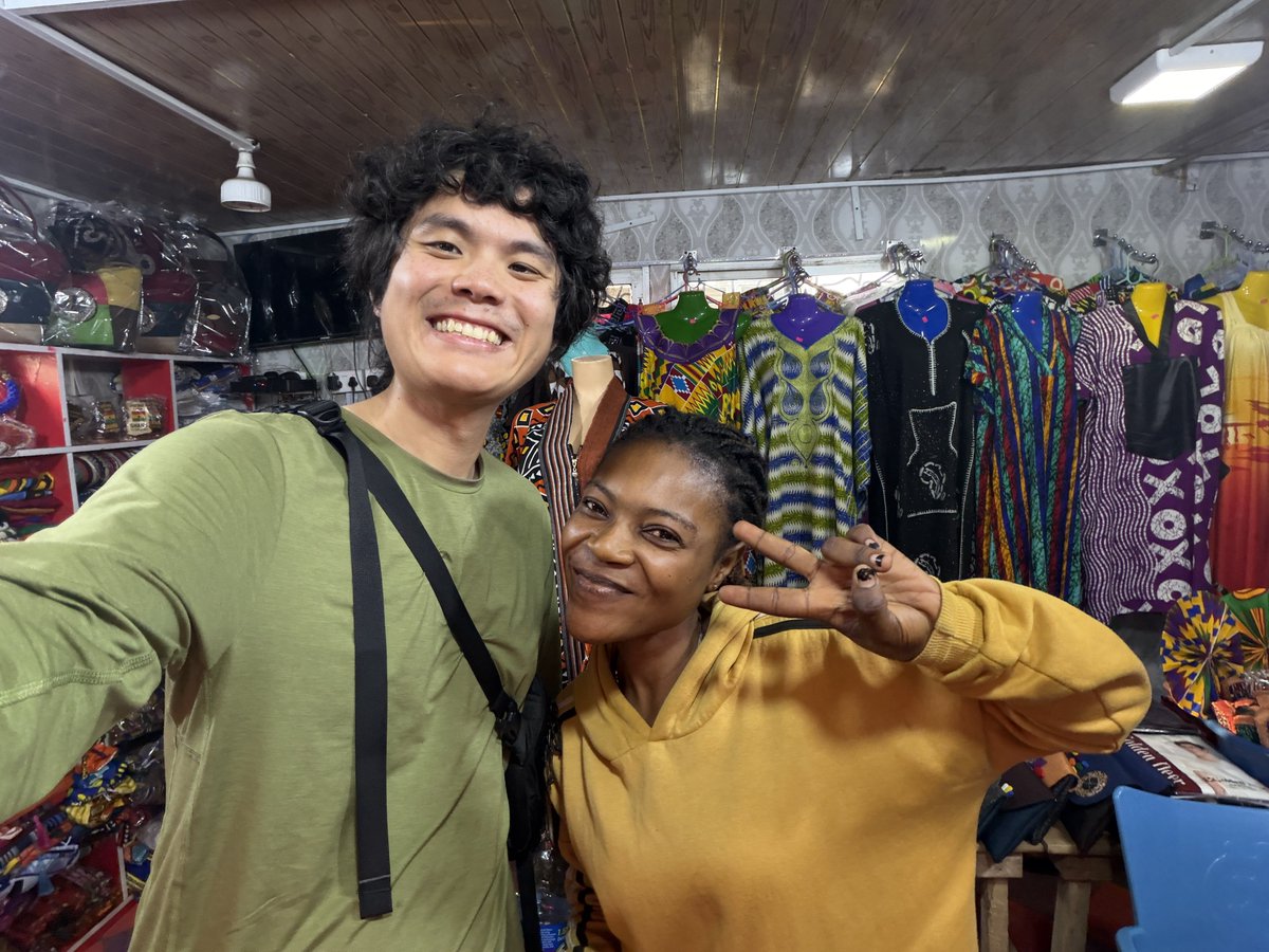 AlexLi98's tweet photo. Bitcoin is money! Was able to use @bitspenda to buy some local clothes from a merchant in Ghana. I send sats, the merchant gets Ghanian cedi deposited to her mobile money account instantly. https://t.co/HFbpOEQvHW