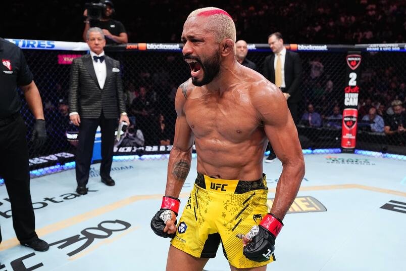UFCLIKEGAMES4's tweet photo. 🚨 OFFICIAL RESULT 🚨

🥊 Flyweight Bout

✅ Deiveson Figueiredo def. Alexandre Pantoja
📋 Unanimous Decision – After 3 Rounds

Figueiredo delivers a strong performance and picks up a huge win at ACF 1! 👊🔥

#ACF #UFC4 #MMA #UFCSIM #UFA #UFC https://t.co/72OksiLsYJ