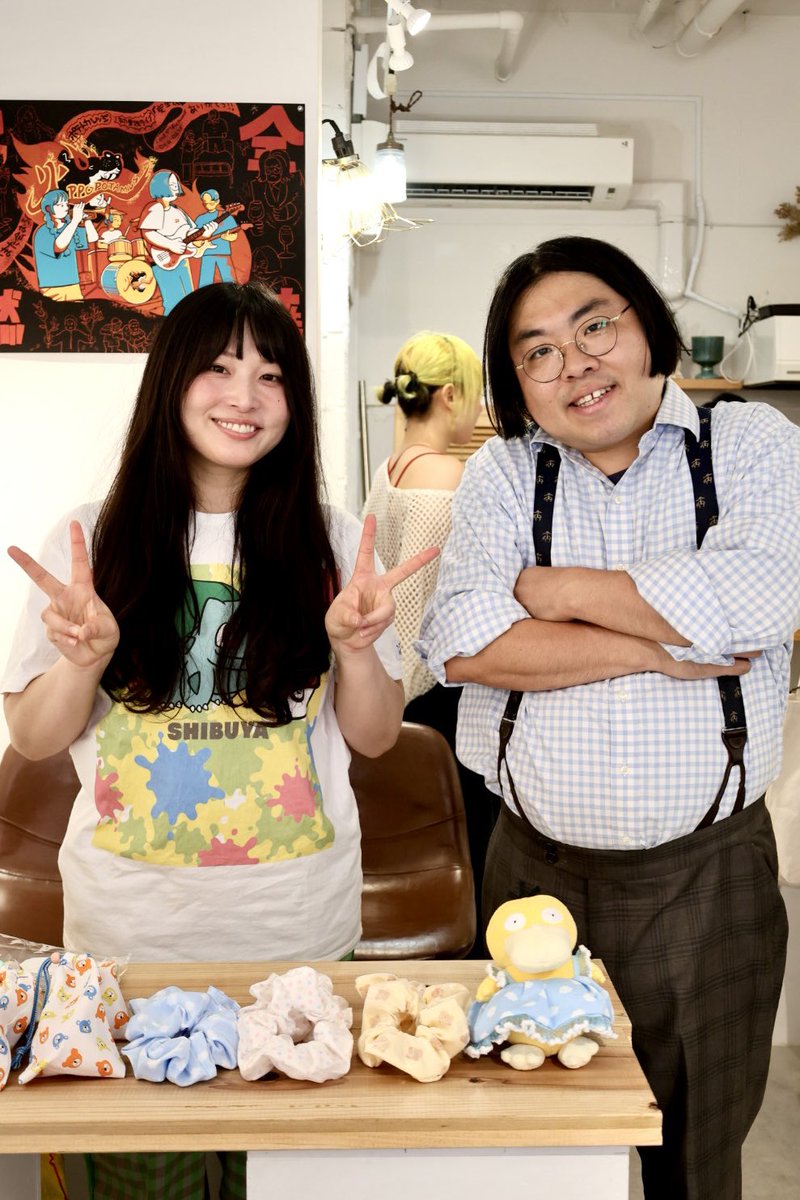 kemoround's tweet photo. 本日2現場の為、ファンアート展オープン直後にバタバタと駆け込んだ。お目当てのアクスタ買えて良かった！！やっぱりポテトカレッジって優しい😍
#ハイピギ https://t.co/K1ljffRKxD