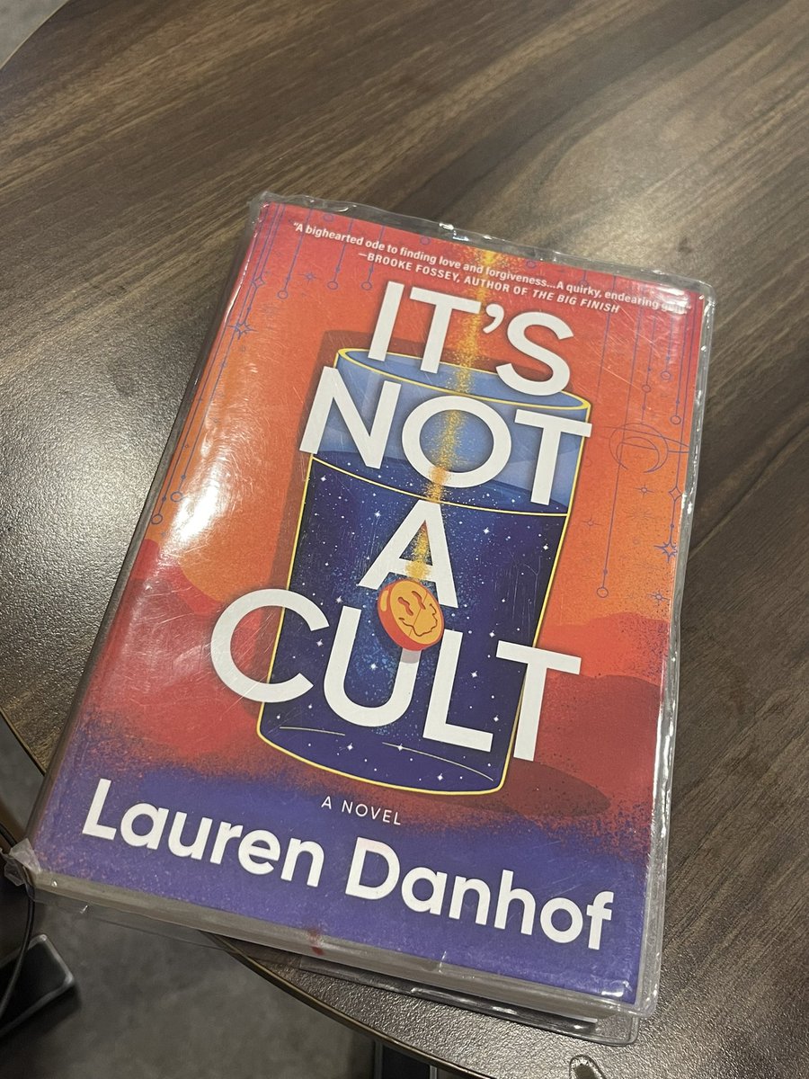 weekendbcbuku's tweet photo. JULY 2026 READING WRAPUP
📚 It’s not a Cult
🖋️ Lauren Danhof
📤 2023
🗣️ Inggris
📖 326 halaman
📌 compfic
⏱️ 7 days (27/07/2026-02/08/2026)
Rating : ⭐️⭐️⭐️⭐️
#bookrecomendation #bookreview #bookish #bookworm #readingwrapup https://t.co/UkmiVZMfnJ