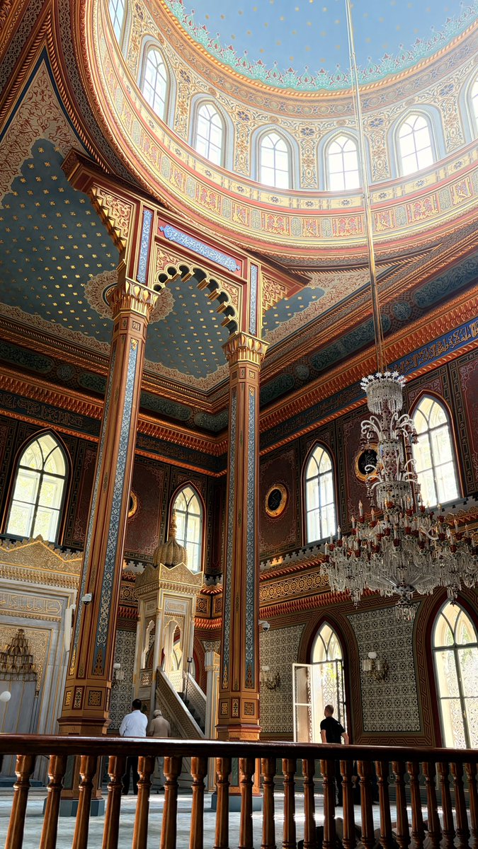 Selmanblcc_'s tweet photo. Yıldız Hamidiye Camii✨ https://t.co/CAGe4QsQm5