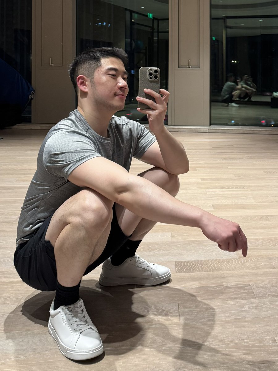 marcusdudu_'s tweet photo. #gym #young #cute #boy turning to  #muscle #man 
体脂20%的 #肉壮 #小崽子 #小朋友 #男孩 #侧脸 https://t.co/d7bi76B0Zm