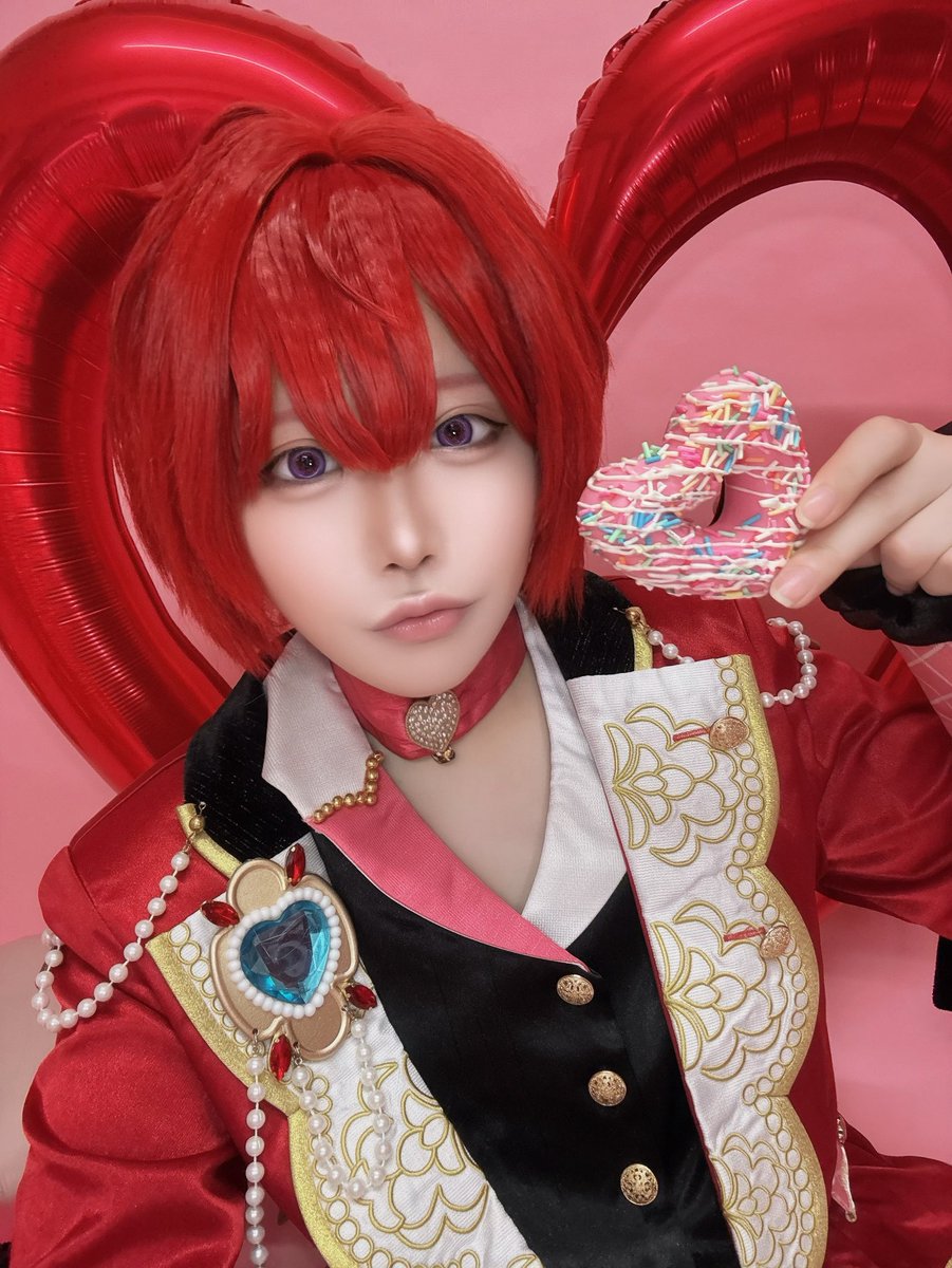 __sui_z's tweet photo. 本日も撮影してた‼️
ハトコレ可愛すぎる〜ずっとお菓子と戯��てた💌🍪

 #ドジっ子連日出張中 https://t.co/XwxKsgjwqr