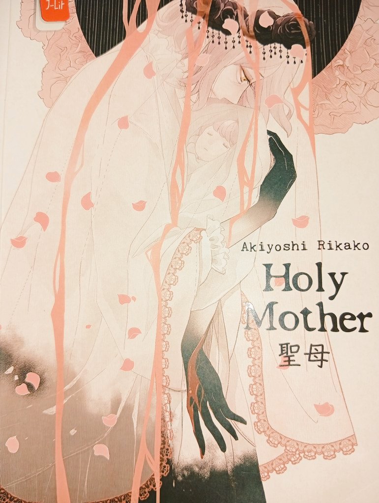 mfth123_'s tweet photo. Currently Reading📚
Holy Mother by Akiyoshi Rikako
133 / 279
Cuman mau bilang se ngos-ngosan itu baca novel ini. Beneran berasa roller coasternya 🤯 Diawal masih ngerasa oh kek gini, tiba tiba di halaman 80an wusshhh gitu. Pokoknya cukup siapkan mental aja. 
@cozy_book https://t.co/3mZhEt3grJ