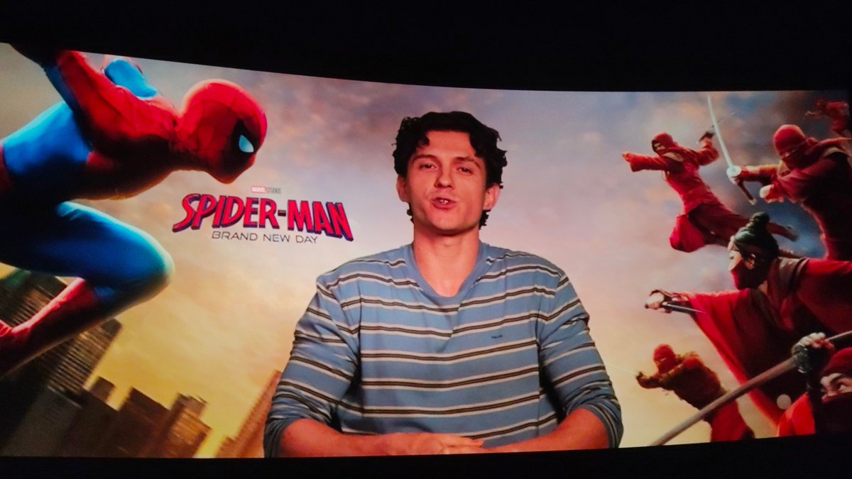 _vamsiii_'s tweet photo. It's Brand New Day 🕸️🕷️
With this @Captainstark009
#spiderman #brandnewday #PCX #hyderabad https://t.co/c0DsvHtmGu