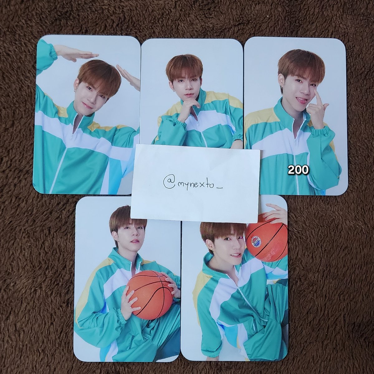 mynexto_'s tweet photo. Wts / ขาย 🧸♡ ( ค่าส่ง 30 ) 

การ์ดเจเจ ใบละ 100 ( ยกเว้นราคาในรูป )

สนใจสอบถาม dm มาได้เลยนะคะ

#DMDSportsDay26Merch
#กีฬาสีดูมันดิ2026 #ตลาดนัดdmd #ตลาดนัดดูมันดิ #ตลาดนัดเน็ตเจเจ https://t.co/aPUXBUZASl
