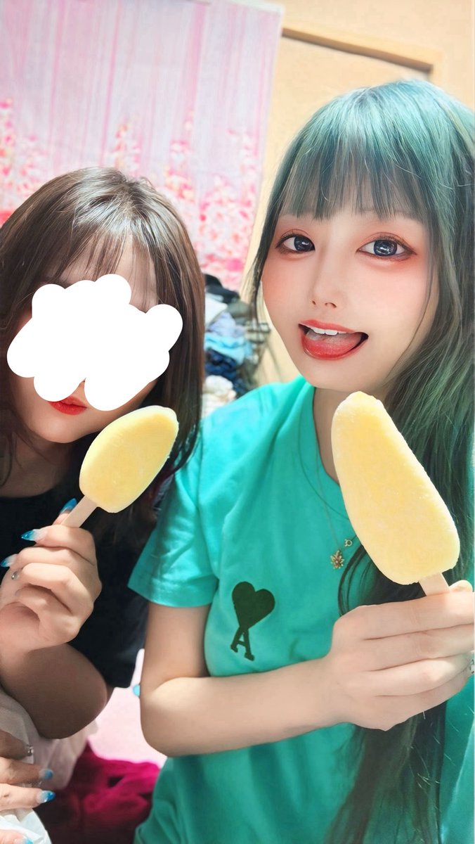 ber1s's tweet photo. おうち #ホラー映画 大会
今回はこの6作品で少し夏を意識してサメに偏りましたが少し糞映画寄りになりました🦈
パルムが美味しかったです。＆うどん作ったら、関西のうどんスープの素みたいなの本気で知らないみたいで初めて食べる反応されてこれが私でよかったのか悩みます🤔 https://t.co/F89mymahGq