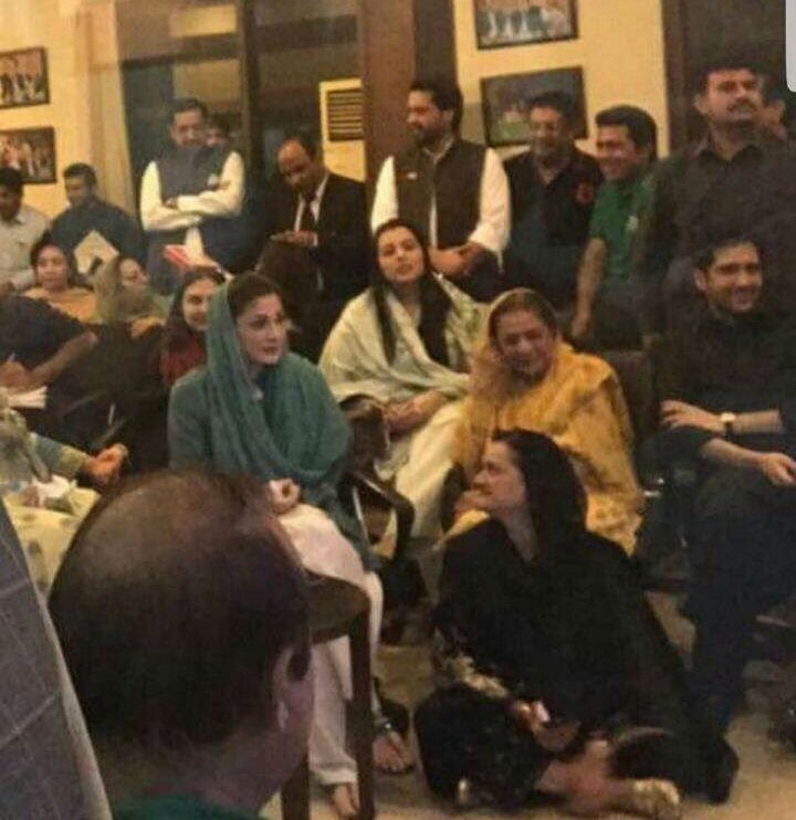 FatimaPTI_IK's tweet photo. سسٹم بیٹھ چکا ہے... https://t.co/K2inMpdqof