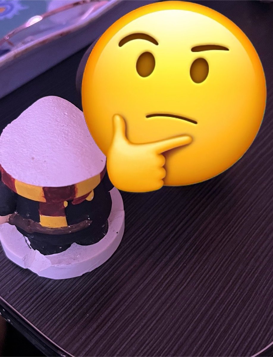 pttsmaeow's tweet photo. pers 3 ulit to guess this character na putol ang ulo 😚👉🏻👈🏻 https://t.co/uI9JgvkH89