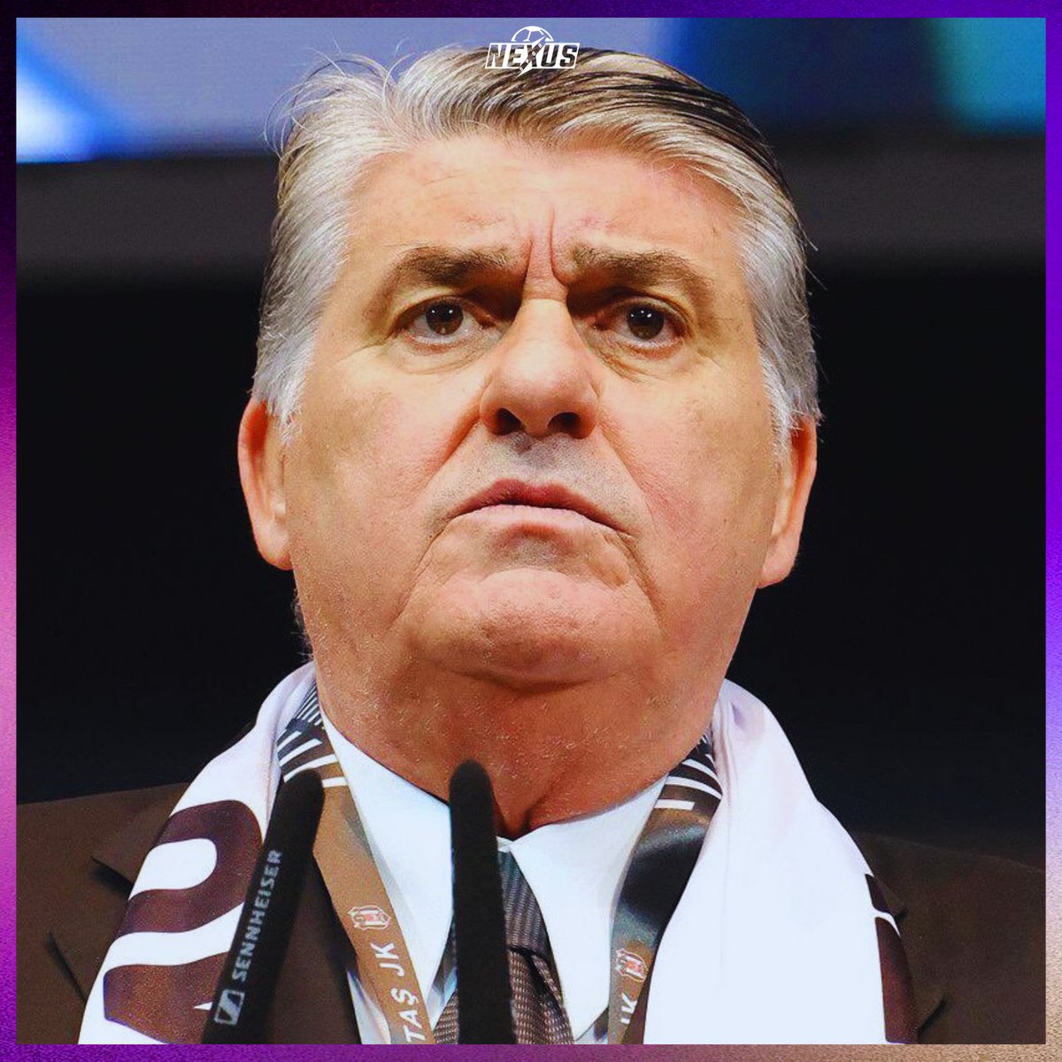 nexustransfer's tweet photo. Kaya Çilingiroğlu: "Bir Salah palavrasıyla 1 aydır insanları oyalıyorsunuz. Geçin bu işleri.

İnsanlar oyalanıyor.

Beşiktaş'ın 1 stoperi eksik, 2 kanadı eksik, merkezi santrforu eksik.

Ne anlatıyorsunuz?" https://t.co/ymV0KzBUMf