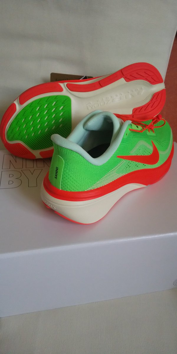 schwein77's tweet photo. 先月の誕生日月割引でオーダーした
ByYouが一緒に届いた
NIKE IDからの累計31足目(ACGペガサストレイル)、32足目(ペガサス42)
共に数字入れられなかったから
SANICHI、SANNI にしてみた
#ランニング
#ウォーキング
#ナイキ
#NIKE
#ペガサス42
#ACGペガサストレイル
#ByYou
#トレイルランニング https://t.co/LlwNsk2SZb