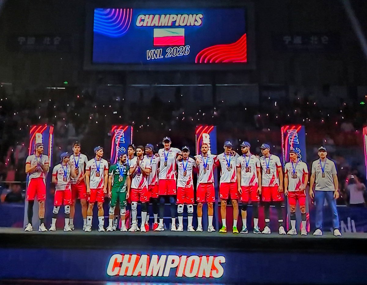 Jakub110Jakub's tweet photo. BACK TO BACK. ❤️

Screen: Polsat Sport 
#gangłysego https://t.co/wTbKiIo1IY