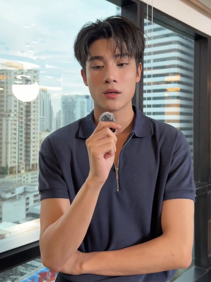 fr0zenbabii's tweet photo. โห คือ หล่อมากอะ แต๊งกิ๊วพี่เอ แต๊งกิ๊วไทยแลนด์ 😭 https://t.co/h1WAHXEFmf