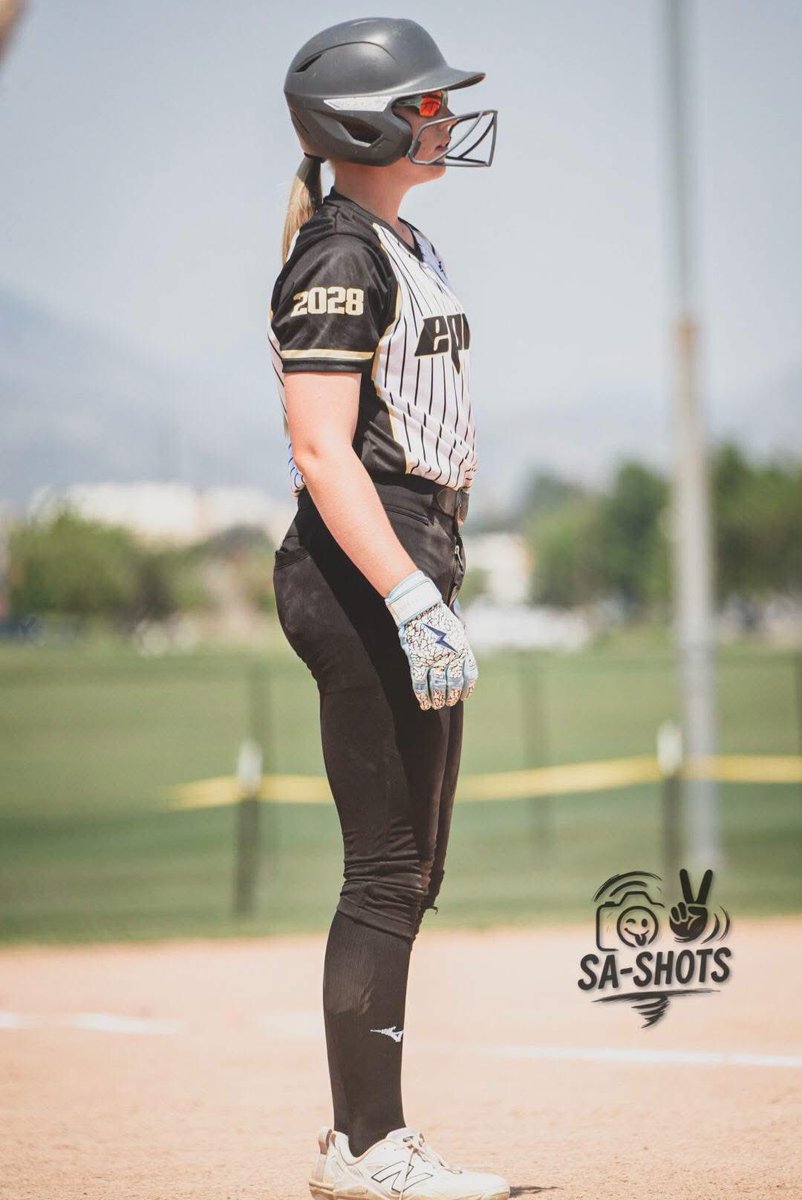 PeytonAlumbaugh's tweet photo. Had a phenomenal summer- Now gearing up for HS season. I’m so THANKFUL for all the opportunities and friendships this sport provides. #JuniorYear @NCSA_CoachKK
@NSCA_Softball @CoastRecruitsSB @TOP_D1RECRUITS @SBRRetweets @CoastRecruits @SoftballDown @DirectRecruits @ExtraInningsSB @SportsXFlim @NFCAorg @FloCollegeSB @LineDsoftball @OnDeckSoftball @SoftbalAmerica @PrepSoftball @5StarPreps 
#uncommitted #NCSASoftball #palumbaugh09