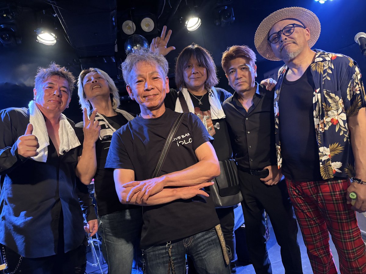 CfAp7PO8NDvR9Lz's tweet photo. 8月2日
博多Yolo
SS！MARK III！
THE CHANNEL
との2マン
めちゃ楽し��ったねー
Yoloもうすぐ4周年
おめでとう^ ^
またやりたいな。 https://t.co/39P2LktSyy