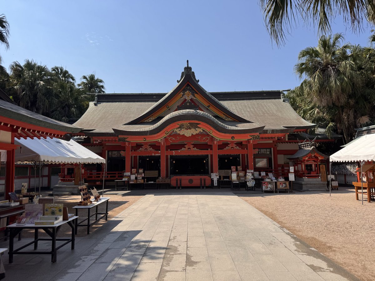 Pso2Bellgart's tweet photo. 青島神社周辺を散歩したけどとにかく暑すぎた https://t.co/bOaFJtraI5
