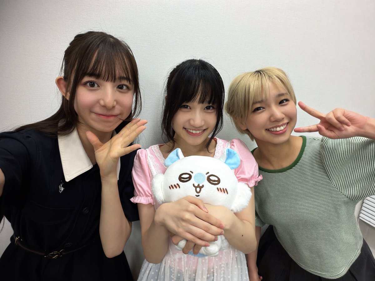 hanamura_honoka's tweet photo. #ほのくらじお ありがとうございました！

本日のNow曲は
『夏のオレンジ/タイトル未定さん』でした！

モチンガ〜！ボスにもプレゼントしなきゃ🤭🖤
先週も今週も聴いてくださり、ありがとうございました💖 https://t.co/9sJeNRpmLY