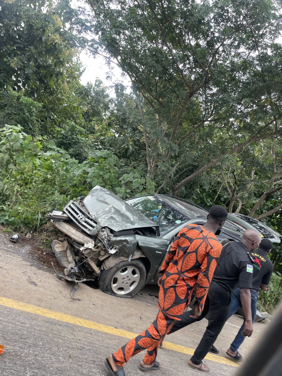 OneModupe's tweet photo. This just happened on my way traveling to Lagos.
My major fear while traveling💔😩
I hope they are safe🤲 https://t.co/cDUx3iMjaC