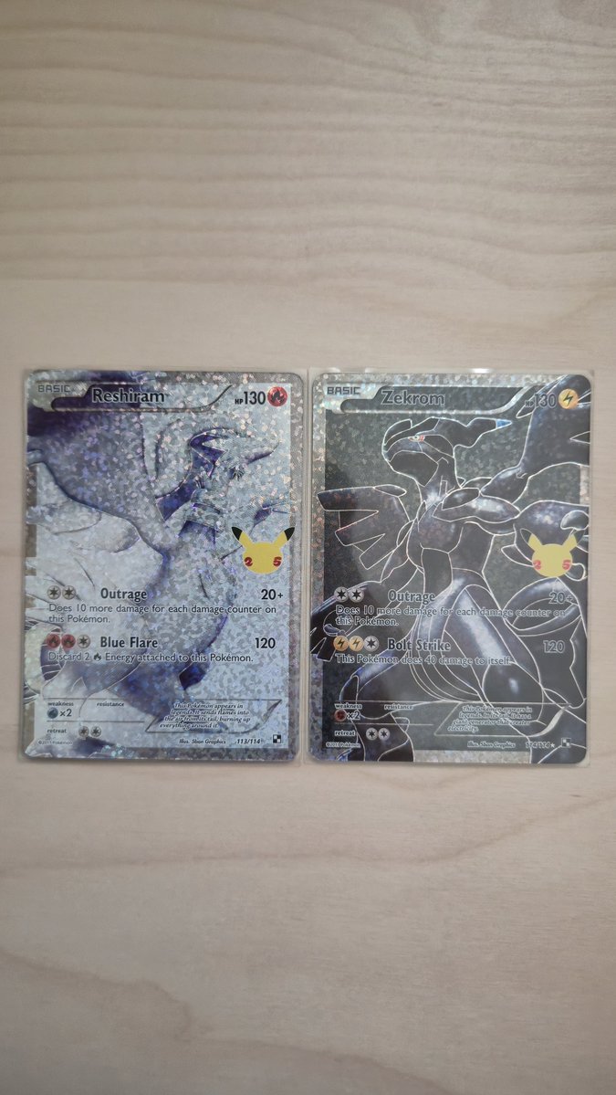 Aether__18's tweet photo. @adrixxrm Dragaos enjoyer https://t.co/CaGPg2QCRT