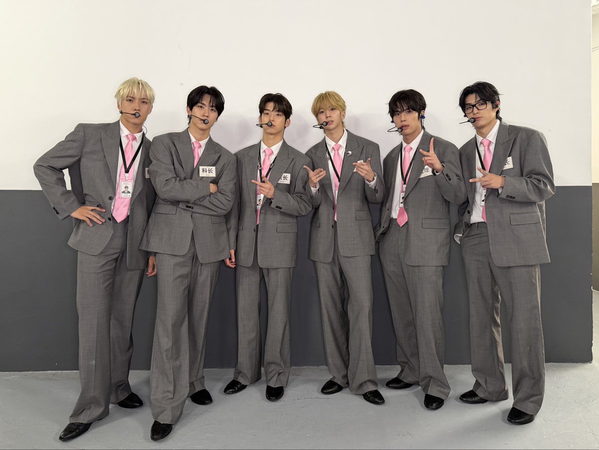 82MAJOR_231011's tweet photo. [📷]
#에이티투데이_260802

[82Office : Vacation in MACAO]

📋 업무 종료 보고

함께해 주신 82DE 주주님들 덕분에
82 Office : Vacation in MACAO 업무를 성공적으로 마무리했습니다.

참석해 주신 MACAO 82DE 주주 여러분께 진심으로 감사드립니다.

#82MAJOR #82메이저 #에이티투메이저
#82Office_Vacation