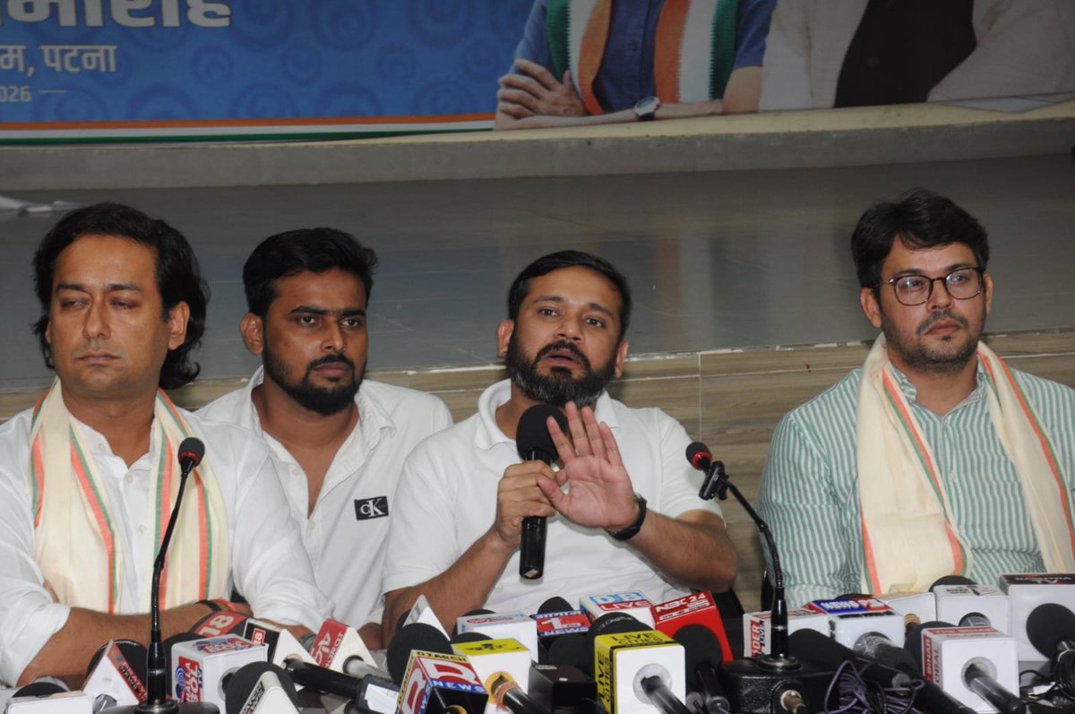 INCBihar's tweet photo. आज प्रदेश कांग्रेस मुख्यालय में आयोजित प्रेस वार्ता को @nsui के राष्ट्रीय प्रभारी डॉ @kanhaiyakumar जी  एवं @INCMP विधायक श्री @JVSinghINC जी ने छात्र आंदोलन के दौरान बिहार के विभिन्न जिलों में छात्रों पर हुए पुलिसिया दमन को लेकर एक विशेष प्रेस वार्ता को संबोधित किया। https://t.co/SZNTJjQcPB