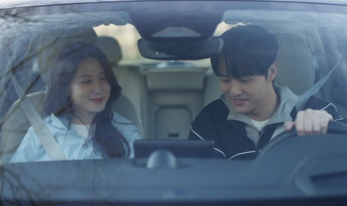 PEBmomt's tweet photo. 천여리 마강욱앞에서 활짝웃음 << 이거 너무 유해한듯.....
뇌녹을거같고 https://t.co/J94JaeDj4A