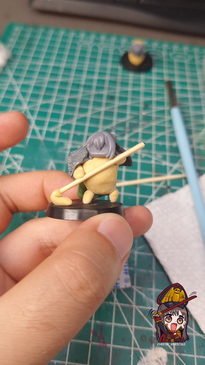cheese_kra52363's tweet photo. Here comes the next Doro model in the pipeline, the Custodian Doro! Cleaning up Chaos one mop at a time!

#doro 
#doronation 
#warhammer40k
#warhammercommunity https://t.co/4nY1t9lLgd