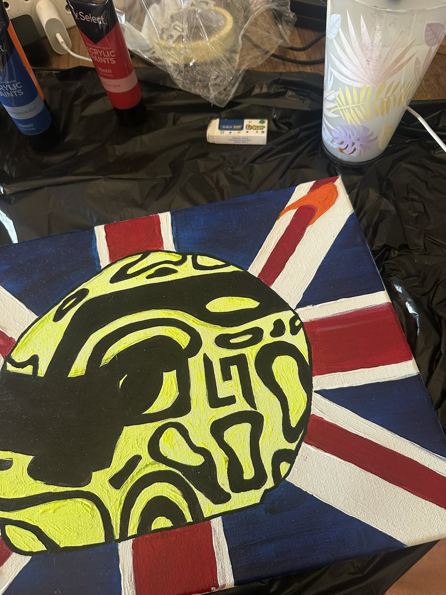 aniqueontrack's tweet photo. fixing some edges and doing an extra layer so she’s ready for the dutch gp https://t.co/XSbVrBu4W1