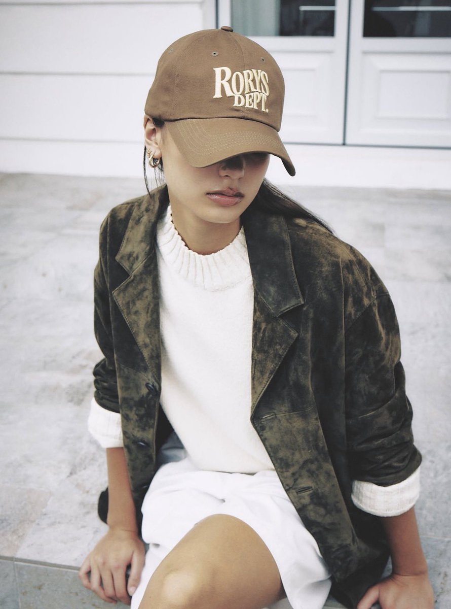 lilylvhoneyhun's tweet photo. Rorys the new brand Seunghun is in charge of marketing🧢 post on ig
ISSUE 01, OPEN 2026/08/05.
To support his new career path👇👇👇
Rorys🔗https://t.co/q8TqCNWsJO
#승훈 #김승훈 #SEUNGHUN #RORYS https://t.co/QGmdKkq8my