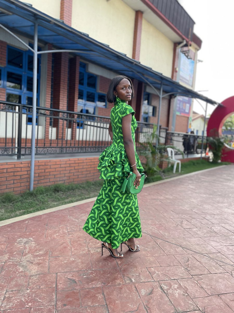 orlucouture's tweet photo. God is Good🤭🤭🤭happy Sunday https://t.co/PiBQPFIIqY