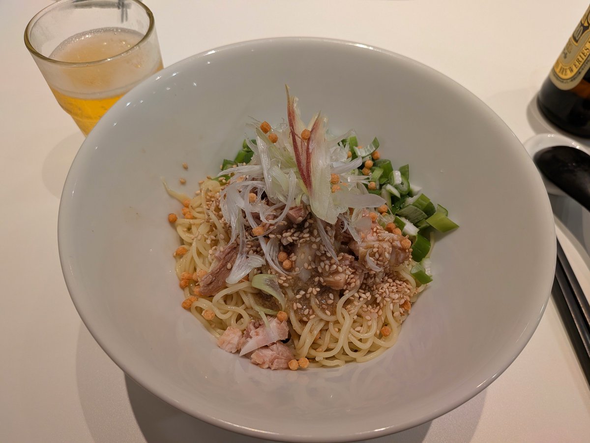 KIMUTAI_39's tweet photo. 仕事おわりに映画観て、飲み行って、〆ラーメン。短い時間で楽しい時間すぎた。 https://t.co/tpeUKdeX4B