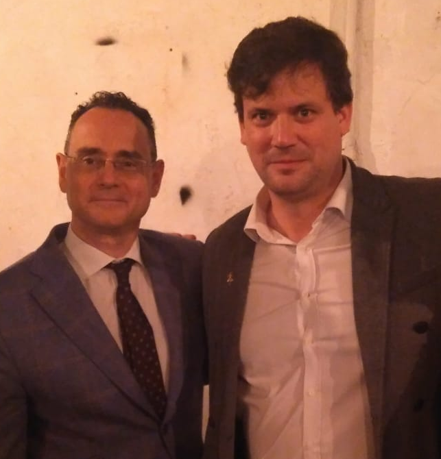 GuillermoRocaf1's tweet photo. El Coronel Baños @geoestratego  fue un Oficial extraordinario de @Lalegion_es Española en la que yo serví como Legionario en Melilla.
Esos Mandos "pistolillos" que le critican que tengan mucho cuidado por haber enlodado su prestigio y buen nombre.
Mi Coronel, A SUS ÓRDENES!!!! https://t.co/5D9xpxeqhy