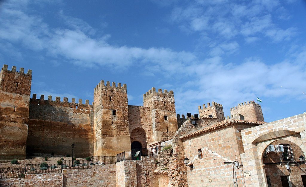 RMedievo's tweet photo. Castillo de Baños de la Encina o de Burgalimar, Jaén. https://t.co/cCq8jhMVBL