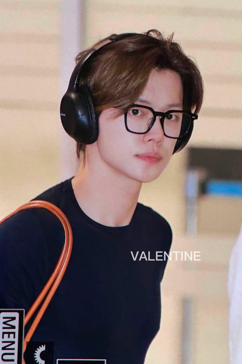 valentineforyj's tweet photo. 260802 TPE to ICN
YEONJUN

#연준 #YEONJUN #ヨンジュン 
#TXT #TOMORROW_X_TOGETHER
#투모로우바이투게더 #투바투 https://t.co/pOmVj815QR