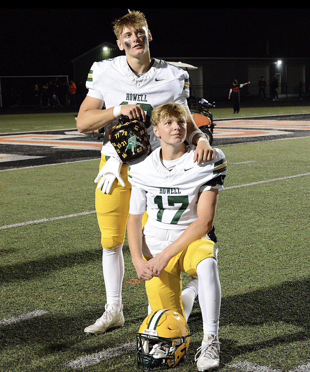 FootballHowell's tweet photo. Senior Caden Hoffman is switching numbers this year from #17 to #12. His biggest reason for it was to wear the same jersey as his lifelong friend, former captain Drew Lynn.

“Drew told me at the end of last season if anyone should have my number, it should be you.”
#HHF 💚💛 https://t.co/9w5czCmKvK