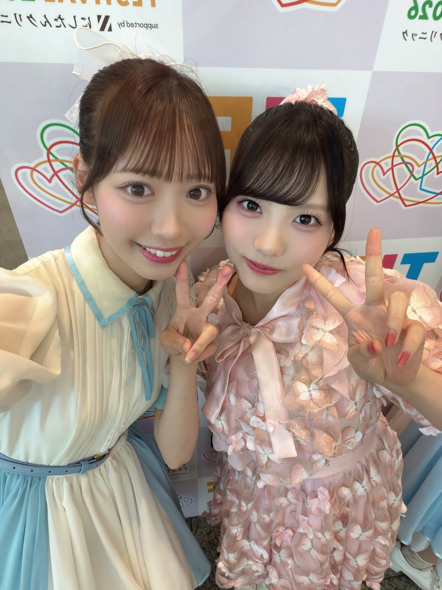 miyu_sukiiro's tweet photo. 今日は
ファントムシータさんのもなちゃん(@ps_mona0917 )に会えました〜！💞

アイふたでの縁はまだまだちゃんと続いてますよ〜♪また夏いっぱい会えたら嬉しいな♡ https://t.co/otWLxzhiJC
