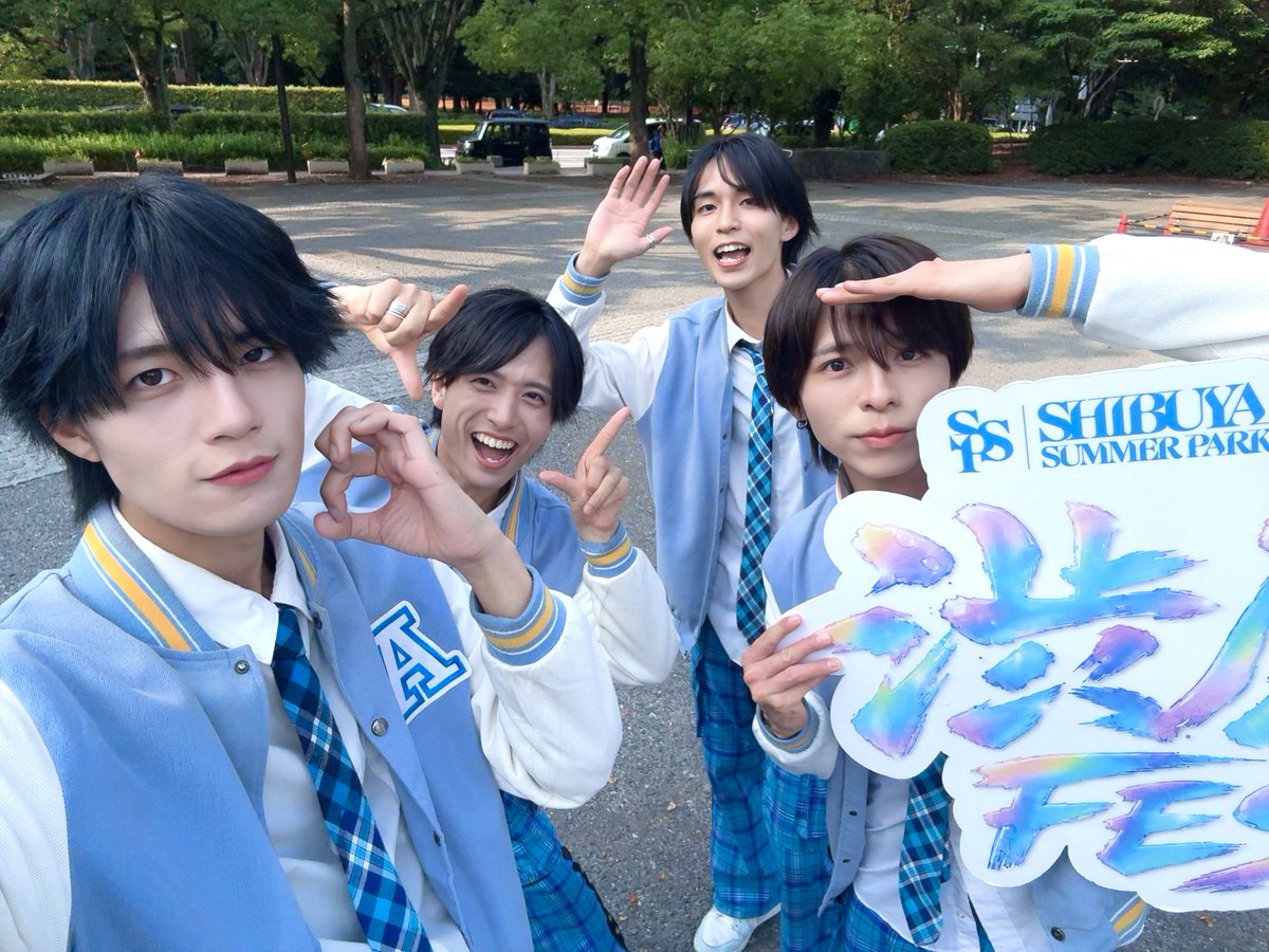 premiere_kyoya's tweet photo. 8月1発目！！本日は渋原FESさんにお越しいただきありがとうございました！

31日に続き今日は昼間のPARK STAGEでした
やっぱフェスといえば暑い中思いっ切りライブして汗流せました
汗は特別好きでは無いけど今日は気持ちよく汗かけたのでOKです( ^ω^ )👍

そして今日からトレカ始まりました！
数に限りはあるみたいなんですけど購入ポイントでもゲットできるので行ける会場でチェックしてね

明日は急遽決まったGE Theaterフリーライブです‼️
改めて、みんなの用意してくれた予定はズレてしまいましたがそれでも来てよかったと思える1日にするのでぜひ楽しみにしていてください^^