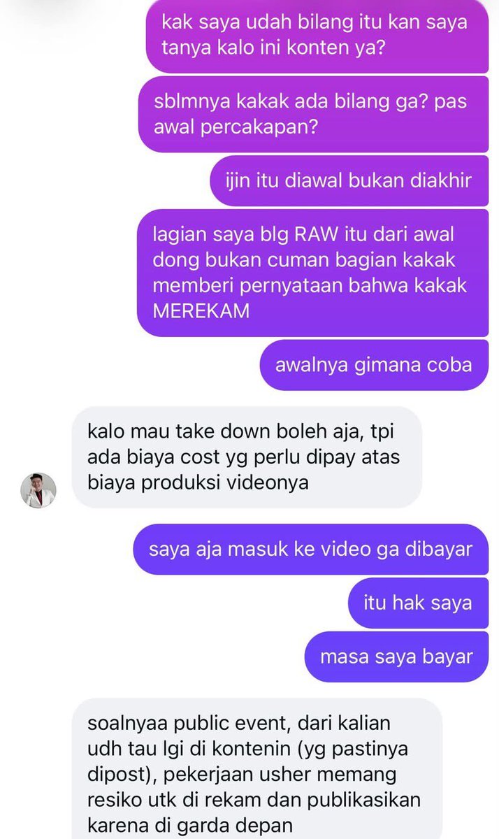 PaltiHutabarat's tweet photo. Ini orang kok bisa sepede ini ya ngerekam tanpa ijin dan terus bawa-bawa legal.. Diporotin aja ini orang minta ganti rugi miliaran biar kapok..

Fotografer dan ojol yang konten kreator yang foto dan video cewek cantik aja pakai permisi, ini modal gratisan ga permisi eh malah malak orang..