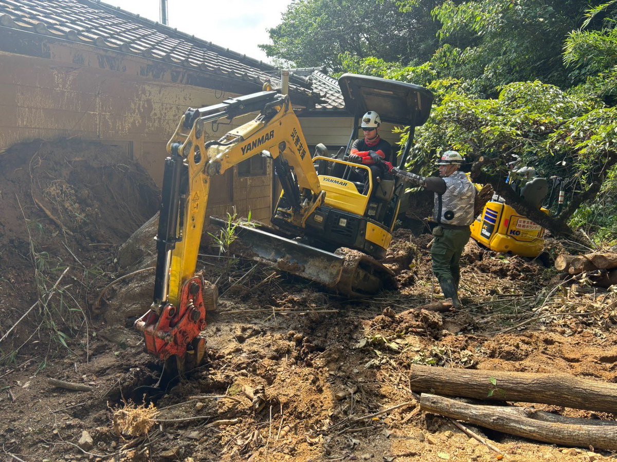 DGR_119's tweet photo. 7/31(金) 
#令和8年７月北関東集中豪雨

【活動場所】
・栃木県足利市松田町地内

【活動内容】
・動線確保
・堆積土搬出
・流木処理　etc...

決して忘れられてはいけない。
出来る時に、出来る場所で、出来る支援を！！！ https://t.co/bfcGi5cPRA