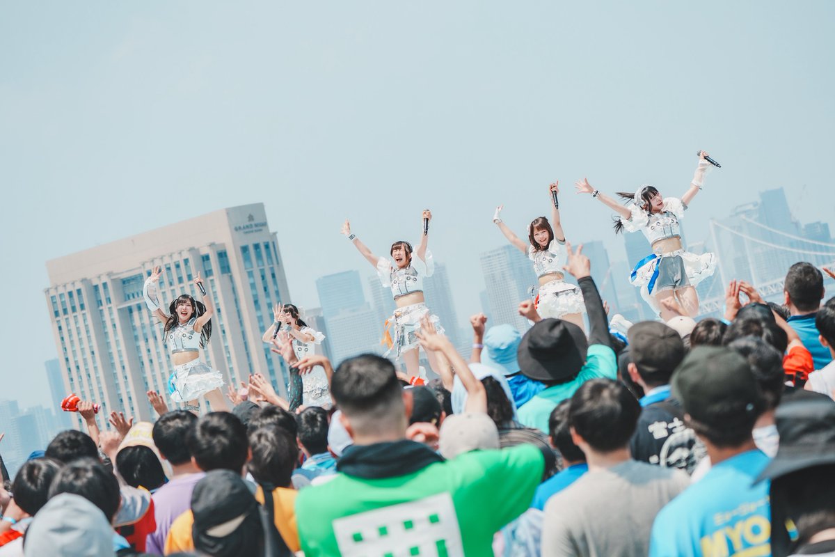 HBN_187's tweet photo. #TIF2026 #ヒバナツ

《DAY3》
▶︎2026.8.2 sun

① SKY STAGE https://t.co/36ThF8dEJA
