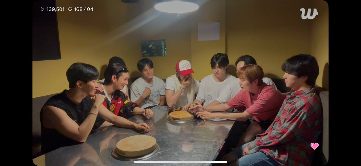 bboostars tweet picture