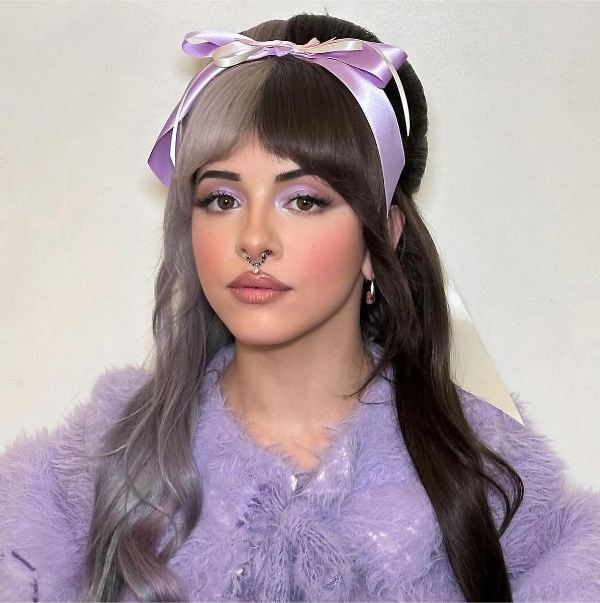 hadesfaerie's tweet photo. A very educational thread about everything people spread and say about Melanie Martinez🧵 https://t.co/SsiotSlKWf