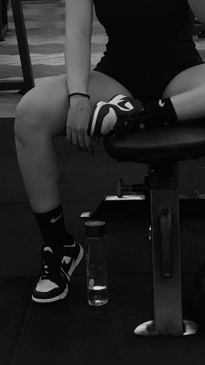 matchaaiceojl's tweet photo. after gym jd pen nen, dm dongg
#lesbisange
#LesbiIndonesia
#wlw https://t.co/1CXfe5UslX
