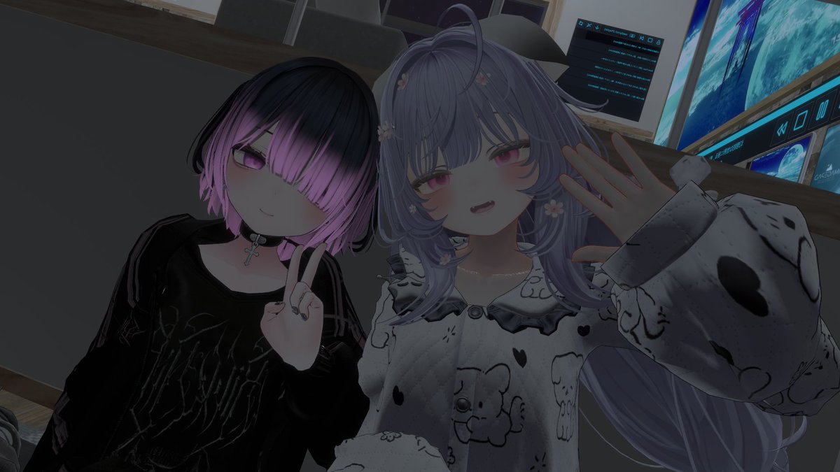 vrceilhart's tweet photo. VRC戻りました！また遊んでくれ～
半年ぶりに会う皆の可愛さにたじろいでいる日々 https://t.co/g0Wmhn6Z8g