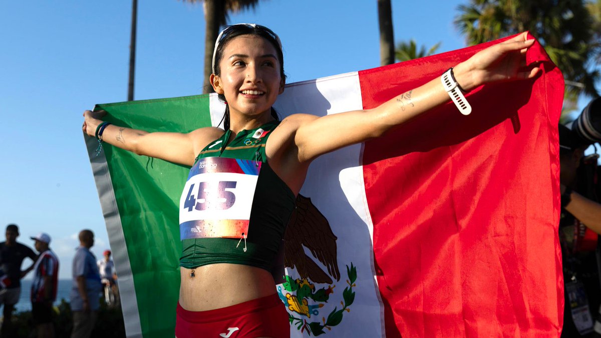 MVSNoticias's tweet photo. ¡Histórico! 🇲🇽✨ México arrasó en el arranque del atletismo de Santo Domingo 2026 con 3 medallas de oro, récord regional y boleto directo a Lima 2027. 🏃‍♀️

👉 Lee todos los detalles y marcas históricas
  https://t.co/WIn0y8RkRY https://t.co/XVeYPIgC1u