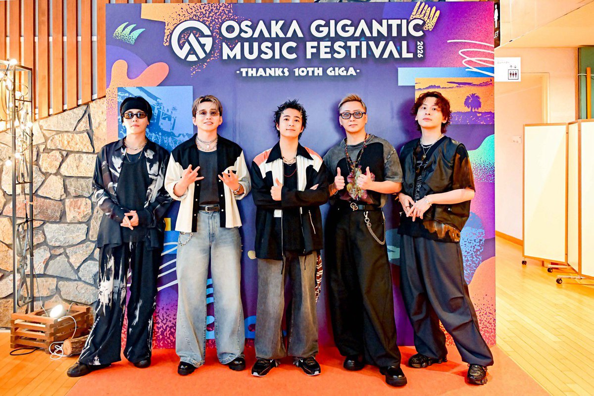 Da_iCE_STAFF's tweet photo. 「OSAKA GIGANTIC MUSIC FESTIVAL 2026 -THANKS 10TH GIGA-」

2026.08.02
@大阪舞洲スポーツアイランド ジャイガ特設会場・SKY STAGE

ありがとうございました！

<setlist>
M1. I wonder
M2. 絢爛なフィナーレ
M3. CITRUS
M4. Kartell
M5. DREAMIN' ON
M6. Tasty Beating Sound
M7. アンリミテッド
M8. スターマイン
M9. ノンフィクションズ

▼#Da_iCE 初単独ドーム公演 
8/4(火)23:59までプレイガイド3次先行受付中！
https://t.co/gbvRo8TZVu

▼最新曲「#アンリミテッド」
https://t.co/6pizWvAdox

@giga_osaka 
#ジャイガ