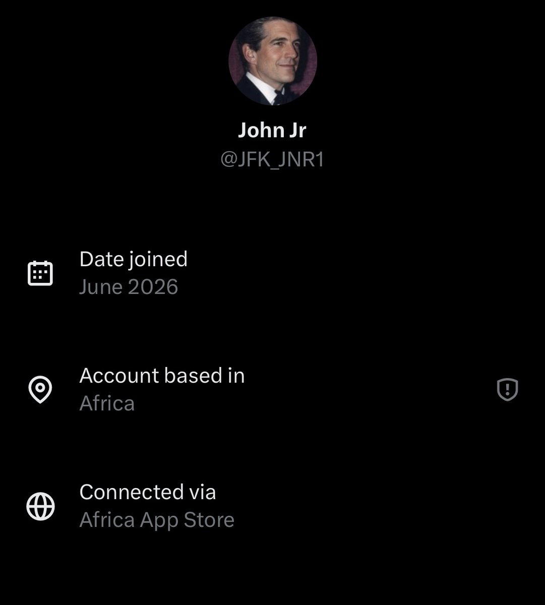 AntnyRchrds's tweet photo. @JFK_JNR1 Retarded scammer 🫵🏻 https://t.co/qH1SIx1Vea